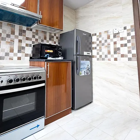 Twar Star Residence Dubai Exterior photo